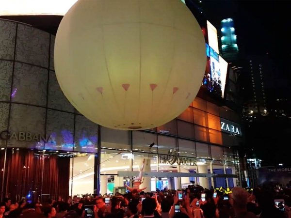 6m white aerial acrobatic balloon woo 4