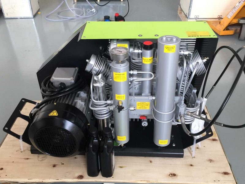 Compressor CN-300L-E thunbnail 02